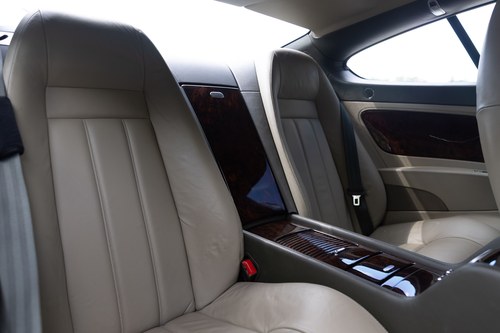 2005 Bentley Continental GT W12 In vendita (immagine 99 di 239)