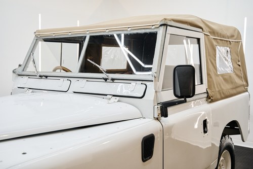 1972 Land Rover Series IIA 88in En venta (imagen 148 de 225)