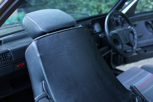 1990 Volkswagen Golf Mk2 GTI 16V For Sale (picture 61 of 237)