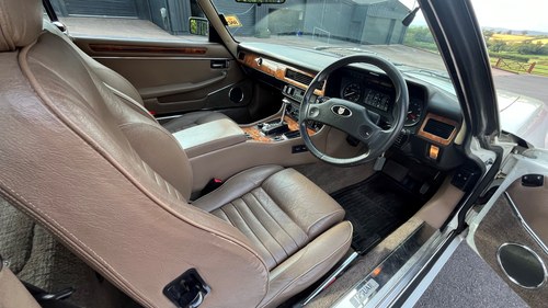 1988 Jaguar XJ-S V12 Convertible In vendita (immagine 31 di 94)