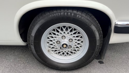 1988 Jaguar XJ-S V12 Convertible In vendita (immagine 24 di 94)