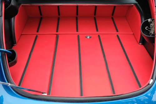 1972 Jaguar E-Type 2+2 Restomod Te koop (foto 75 van 269)