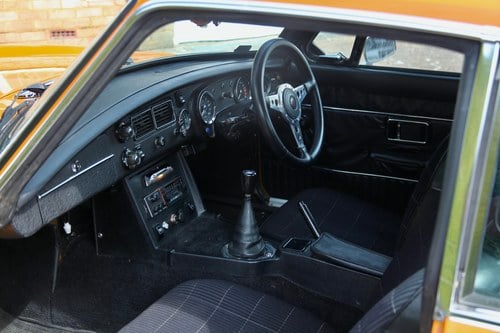 1975 MGB GT Te koop (foto 13 van 49)