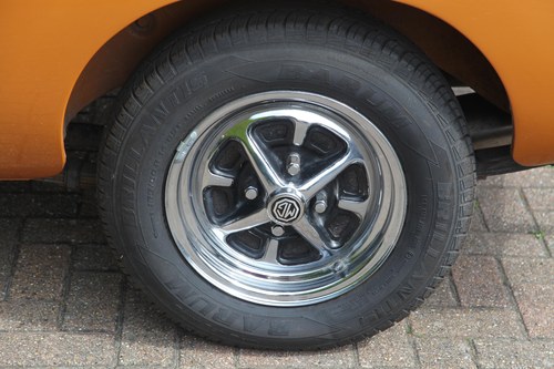 1975 MGB GT Te koop (foto 11 van 49)