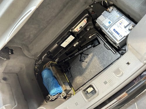 2002 Mercedes-Benz R230 SL55 AMG Designo à vendre (picture 28 of 57)