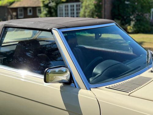 1984 Mercedes 500SL Auto (R107) zum Verkauf (Bild 40 von 55)