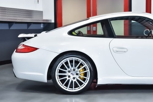 2005 Porsche 997 (911) Carrera S Coupe 3.8L zum Verkauf (Bild 44 von 74)