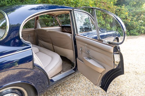 1968 Daimler V8-250 For Sale (picture 58 of 268)