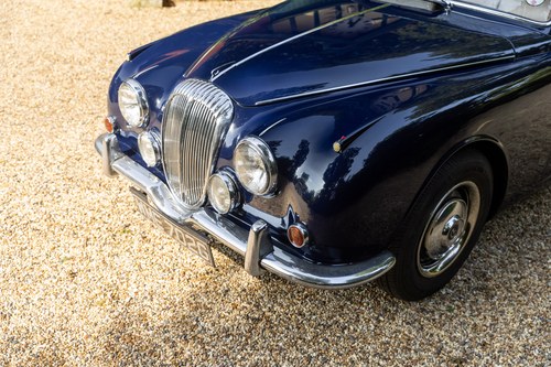 1968 Daimler V8-250 For Sale (picture 209 of 268)