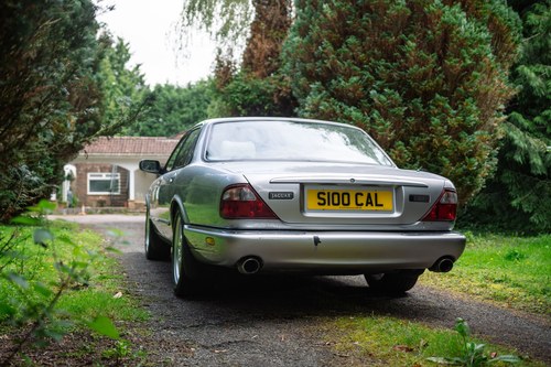 1999 Jaguar X308 XJR For Sale (picture 17 of 120)