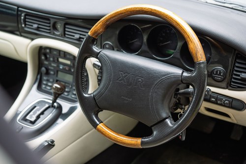 1999 Jaguar X308 XJR For Sale (picture 26 of 120)