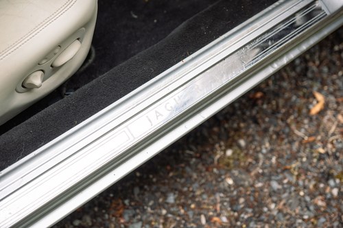 1999 Jaguar X308 XJR For Sale (picture 54 of 120)