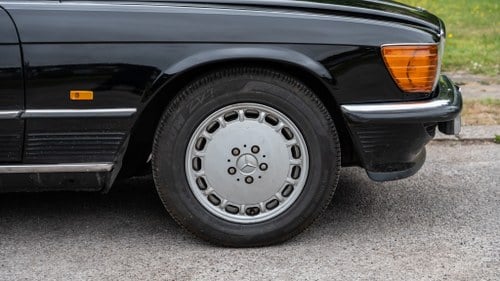 1988 Mercedes-Benz R107 300SL zum Verkauf (Bild 19 von 192)