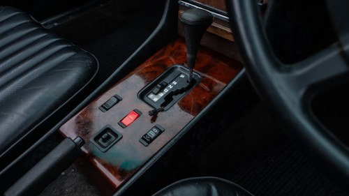 1988 Mercedes-Benz R107 300SL zum Verkauf (Bild 39 von 192)