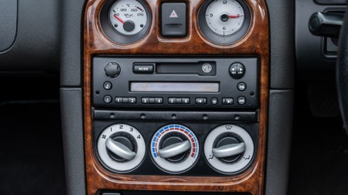 2001 MGF 1.8 MKII In vendita (immagine 29 di 151)