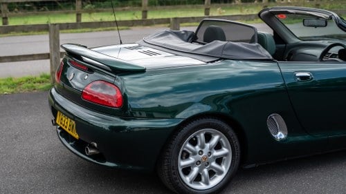 2001 MGF 1.8 MKII In vendita (immagine 99 di 151)