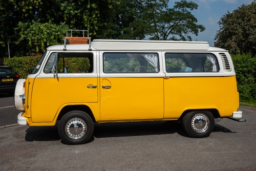 1974 Volkswagen T2 Camper En venta (imagen 6 de 194)
