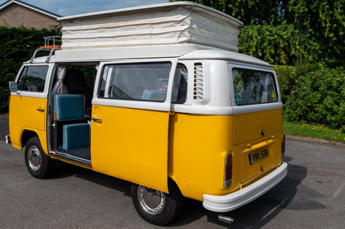 1974 Volkswagen T2 Camper En venta (imagen 16 de 194)