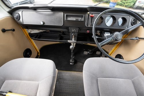 1974 Volkswagen T2 Camper En venta (imagen 29 de 194)