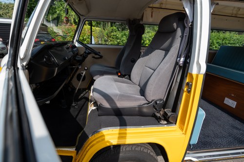 1974 Volkswagen T2 Camper En venta (imagen 34 de 194)