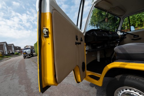 1974 Volkswagen T2 Camper En venta (imagen 78 de 194)