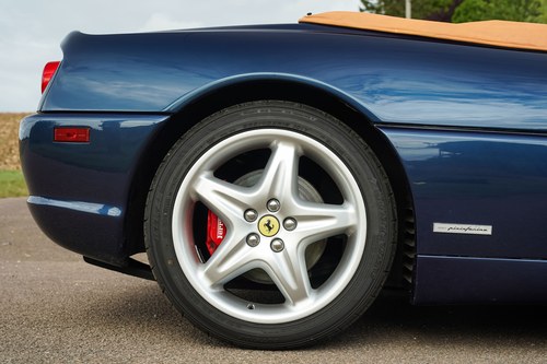 1995 Ferrari F355 Spider Manual à vendre (picture 37 of 194)