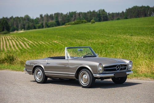 1966 Mercedes-Benz W113 230SL ‘Pagoda’ Te koop (foto 19 van 100)