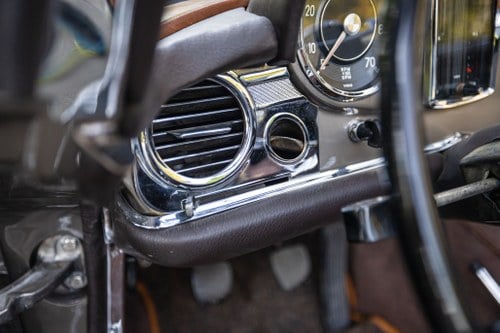 1966 Mercedes-Benz W113 230SL ‘Pagoda’ Te koop (foto 32 van 100)