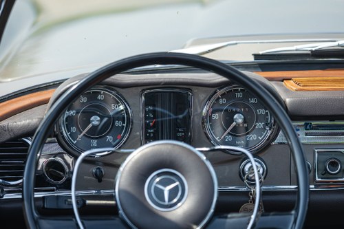 1966 Mercedes-Benz W113 230SL ‘Pagoda’ Te koop (foto 42 van 100)