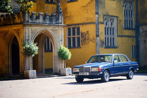 1985 Mercedes-Benz W123 200 For Sale (picture 30 of 208)