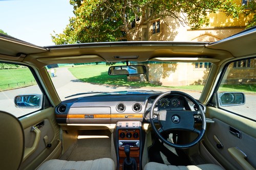 1985 Mercedes-Benz W123 200 For Sale (picture 47 of 208)