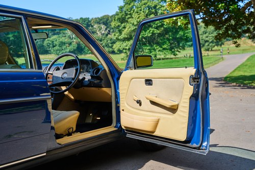 1985 Mercedes-Benz W123 200 For Sale (picture 50 of 208)