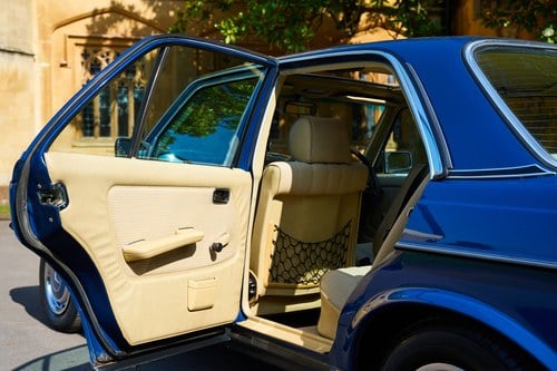 1985 Mercedes-Benz W123 200 For Sale (picture 52 of 208)