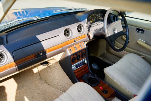 1985 Mercedes-Benz W123 200 For Sale (picture 55 of 208)