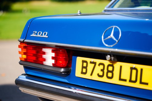 1985 Mercedes-Benz W123 200 For Sale (picture 127 of 208)