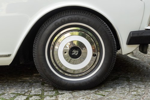 1981 Rolls-Royce Corniche DHC For Sale (picture 27 of 213)