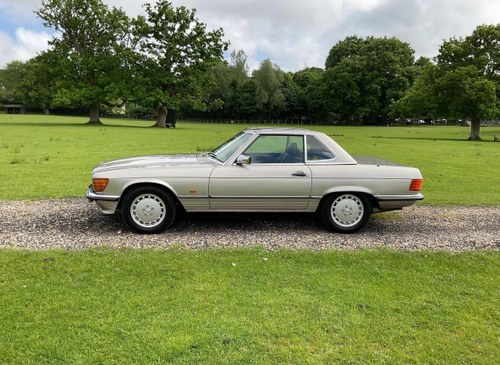 1986 Mercedes-Benz R107 300SL In vendita (immagine 31 di 224)
