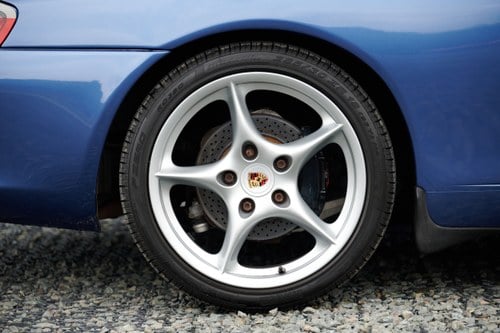 2003 Porsche 996 911 Carrera 2 Cabriolet Manual In vendita (immagine 34 di 182)