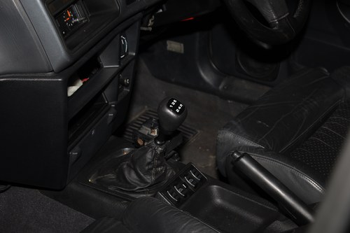 1990 Ford Sierra Sapphire Cosworth 4x4 zum Verkauf (Bild 82 von 120)