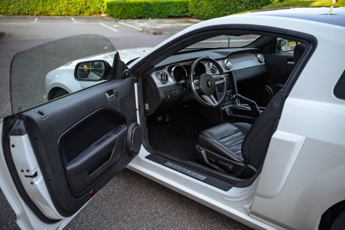 2009 Ford Mustang GT 4.6L V8 45th Anniversary ‘Glass Roof’ Te koop (foto 159 van 331)