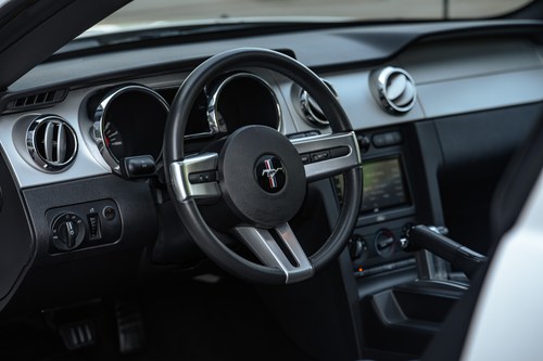 2009 Ford Mustang GT 4.6L V8 45th Anniversary ‘Glass Roof’ Te koop (foto 170 van 331)