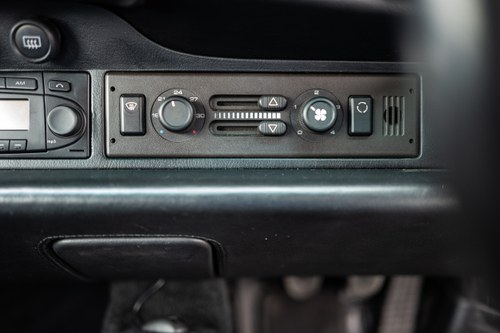 1995 Porsche 993 911 Carrera 4 Te koop (foto 88 van 291)