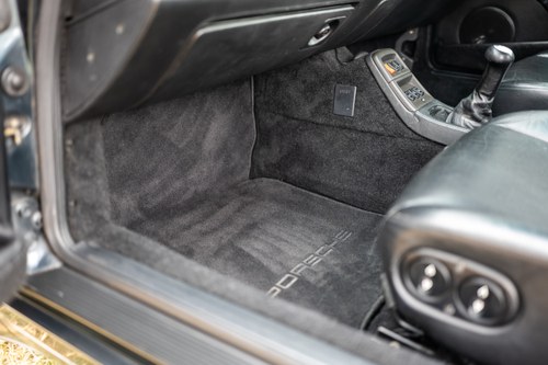 1995 Porsche 993 911 Carrera 4 Te koop (foto 132 van 291)