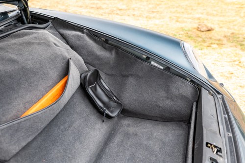 1995 Porsche 993 911 Carrera 4 Te koop (foto 156 van 291)