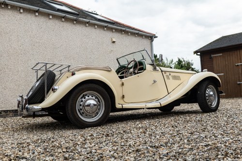 1954 MG TF 1250 zum Verkauf (Bild 7 von 231)