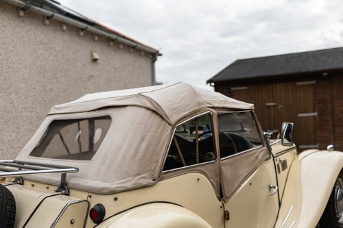 1954 MG TF 1250 zum Verkauf (Bild 91 von 231)