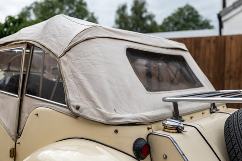 1954 MG TF 1250 zum Verkauf (Bild 93 von 231)