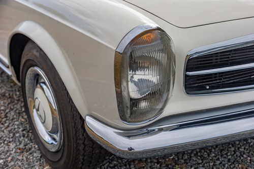 1967 Mercedes-Benz 250SL 'Pagoda' (W113) à vendre (picture 126 of 206)