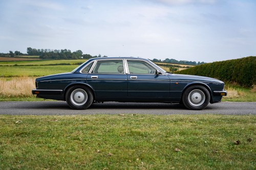 1993 Daimler Double Six Te koop (foto 14 van 264)