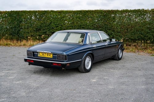 1993 Daimler Double Six Te koop (foto 16 van 264)